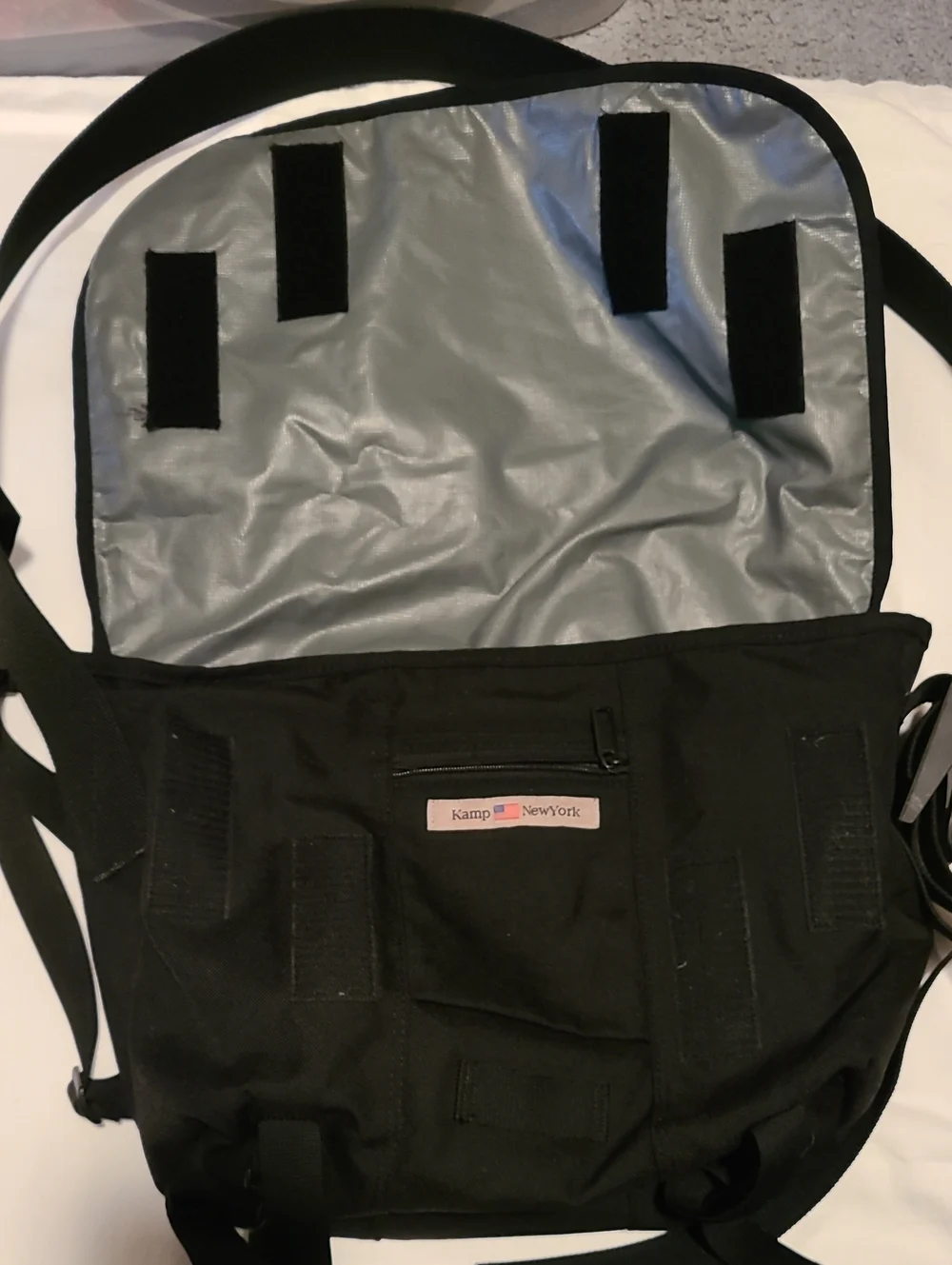 Kamp New York The Messanger Gear, Black USA Cordura Plus Bag Pack